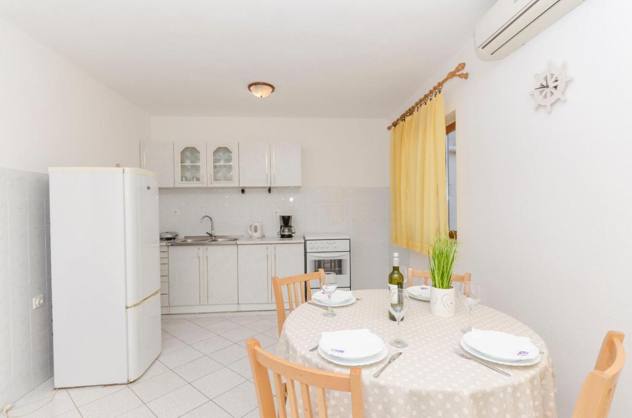 Apartments Silvana San Pietro di Brazza Esterno foto