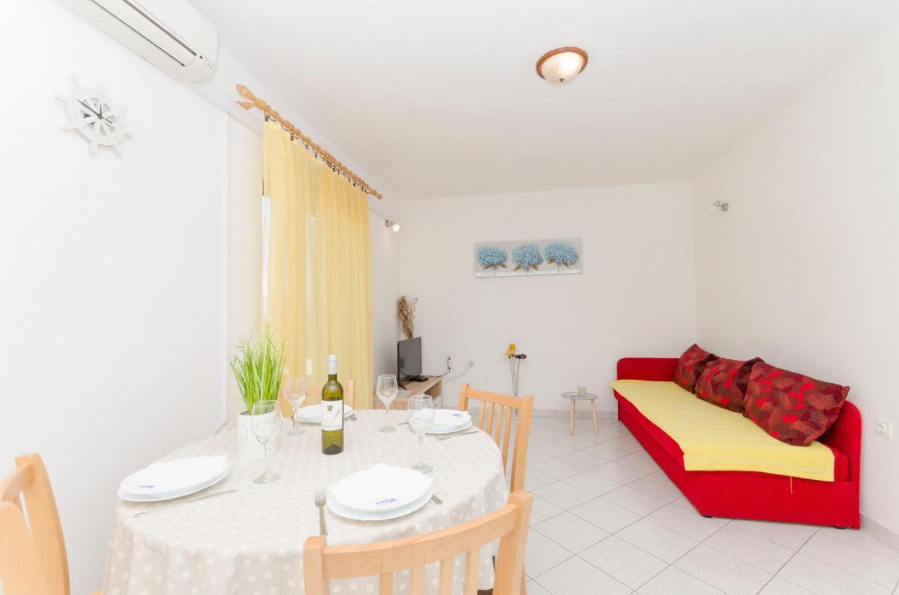 Apartments Silvana San Pietro di Brazza Esterno foto
